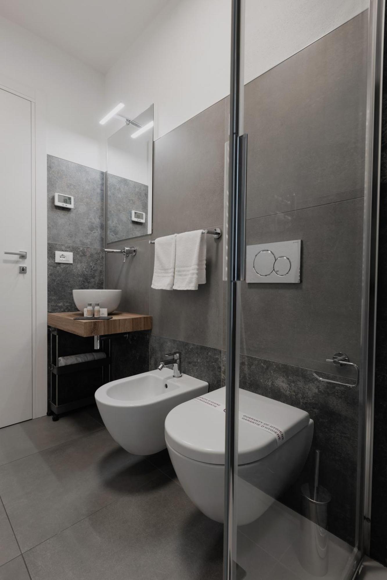 Residence Piazza Giotti 8 Trieste Eksteriør bilde