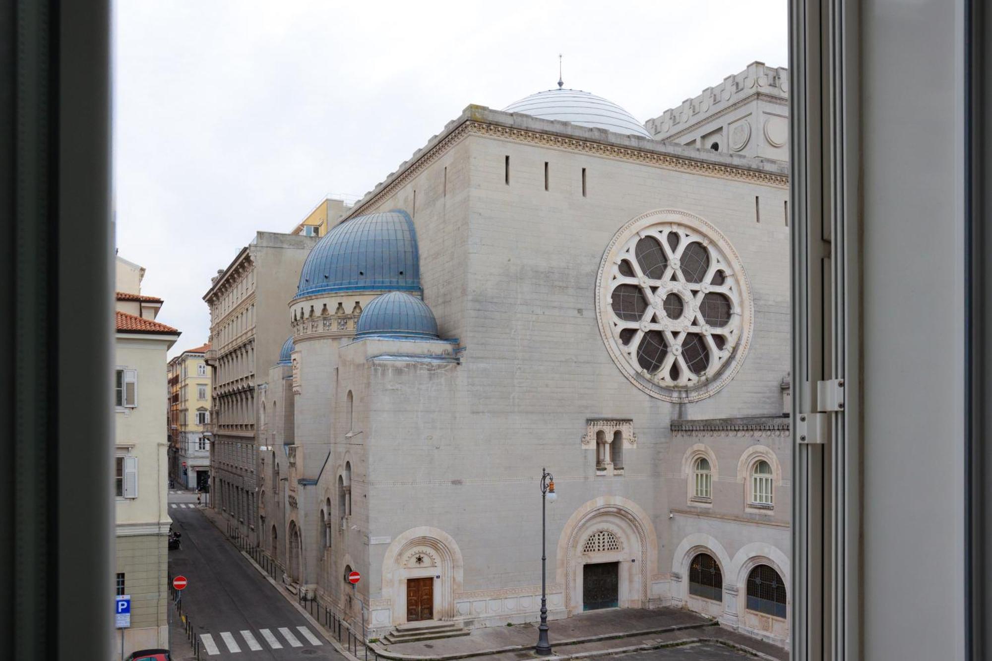 Residence Piazza Giotti 8 Trieste Eksteriør bilde