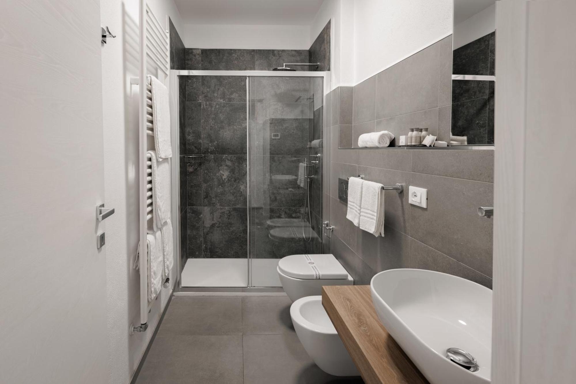 Residence Piazza Giotti 8 Trieste Eksteriør bilde